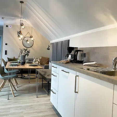 A3 - Haus Deichwind Koenigsberger Allee 36 - Feriendomizil Hollich *