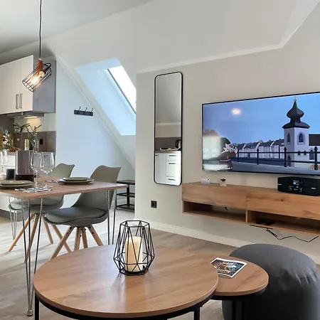 A3 - Haus Deichwind Koenigsberger Allee 36 - Feriendomizil Hollich Apartament